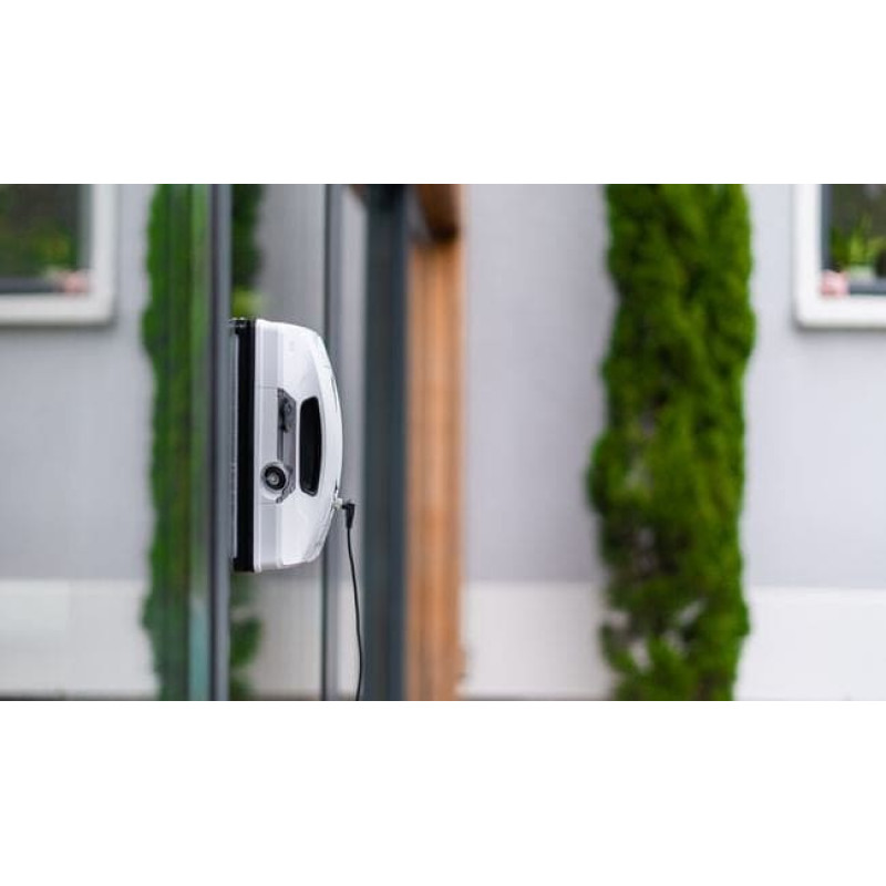 Hobot - 2S window cleaning robot - compact and lightweight