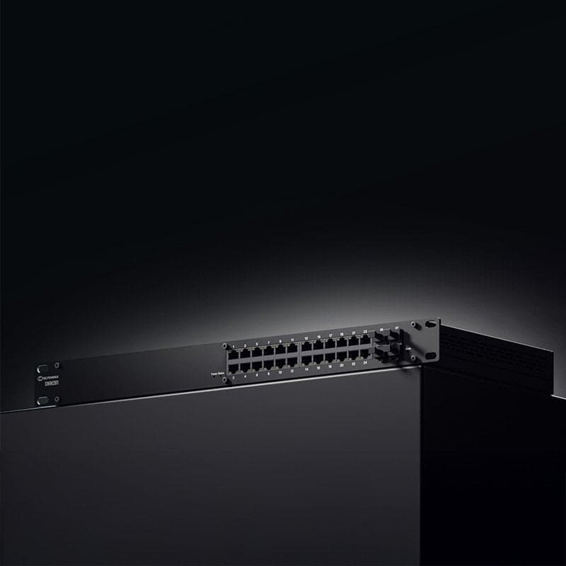 Teltonika SWM281 24-ports rack
