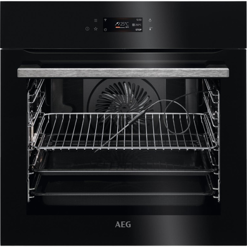 AEG 8000 AssistedCooking Built-in oven with Pyrolytic self-cleaning