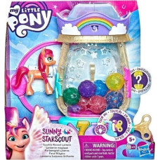 Hasbro Figurka Hasbro My Little Pony - A New Generation Color Game Lantern Sunny Starscout, Toy Figure