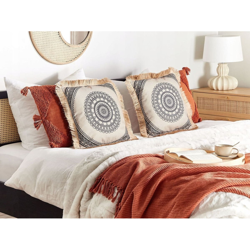 Beliani Zestaw 2 poduszek Poliester Czarny GERANIUM Lumarko!