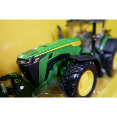 Tomy TOMY Britains John Deere 8R 410 43288